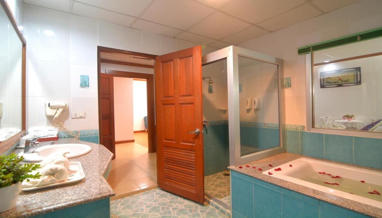 Chumphon Gardens Hotel Екстер'єр фото